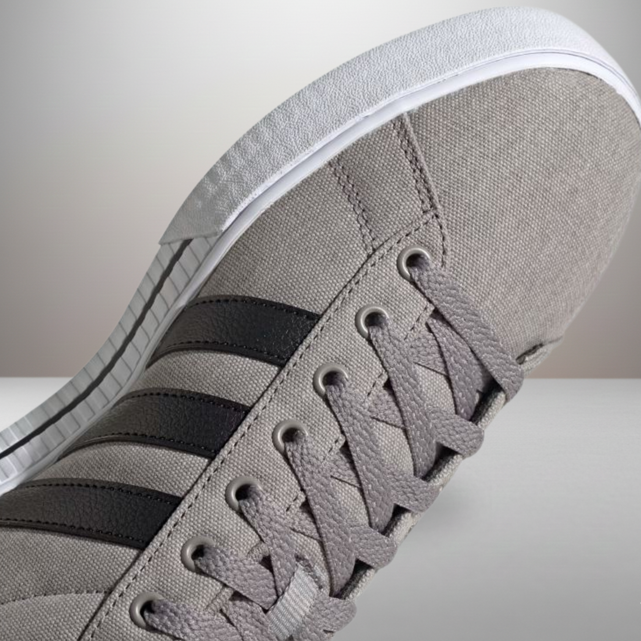 Adidas Daily 3.0 Gris