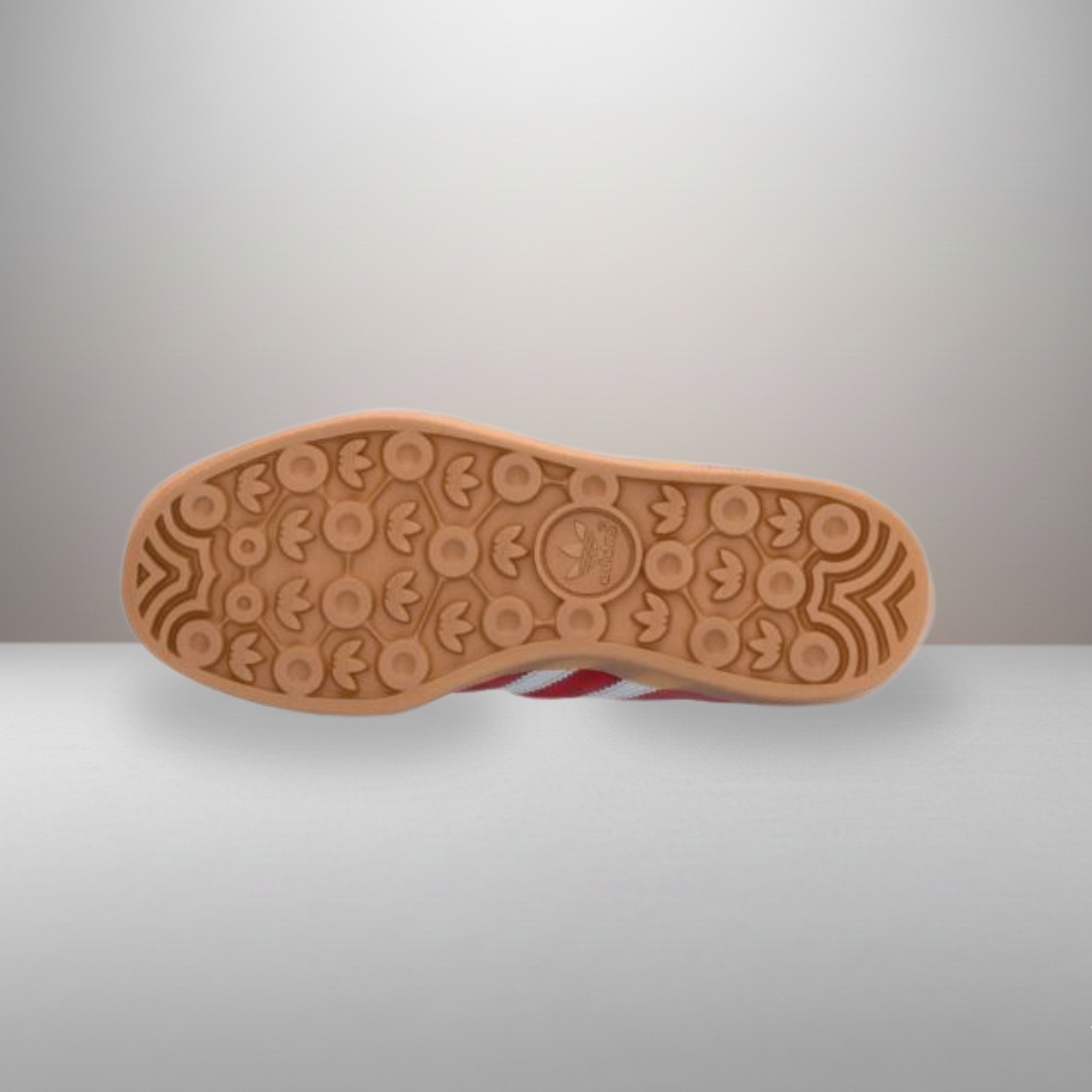 Zapatillas Adidas Gazelle Indoor rojo talla 44 detalle de la suela de goma color caramelo translúcida