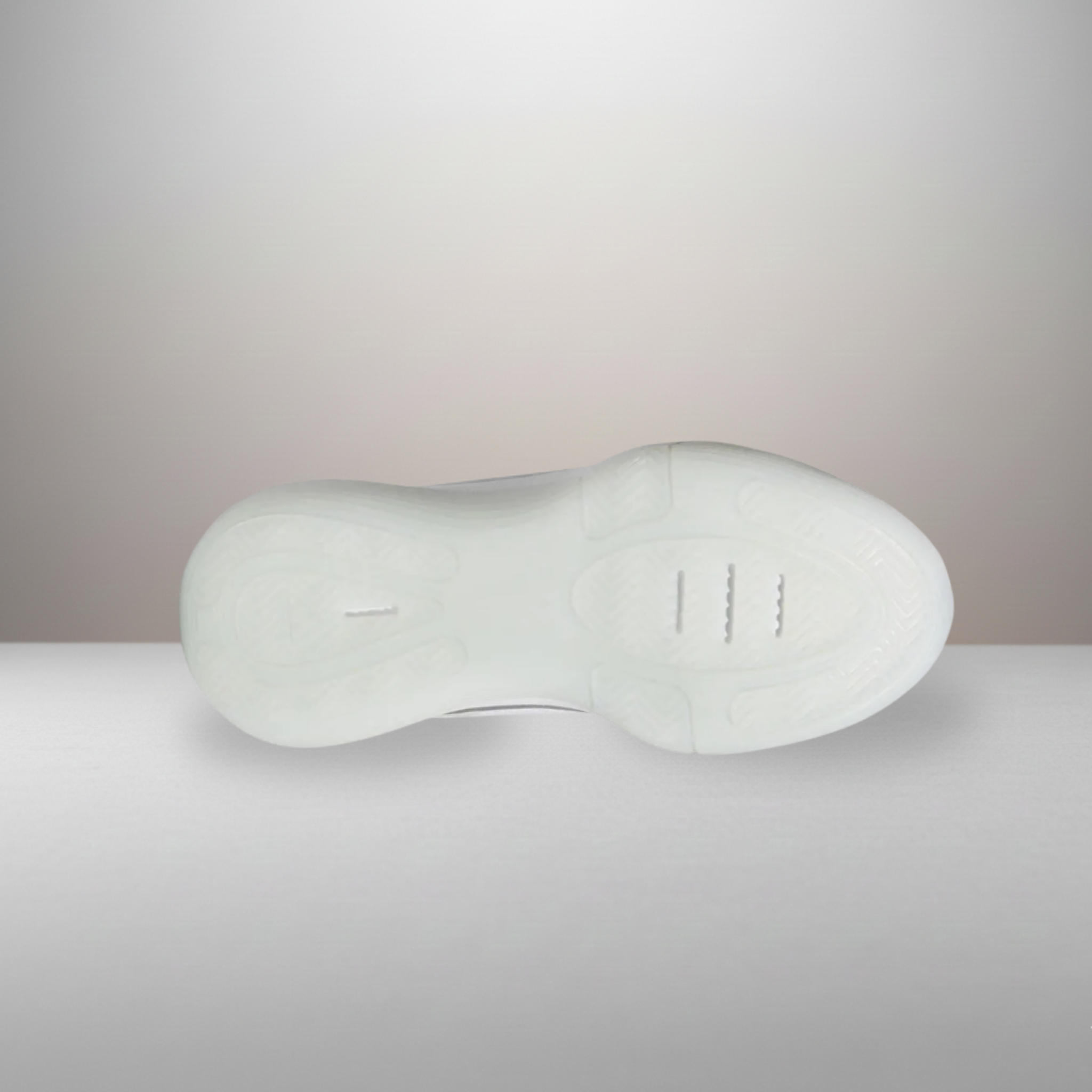 Zapatillas Adidas Legends Low gris talla 44 2/3 detalle de la suela