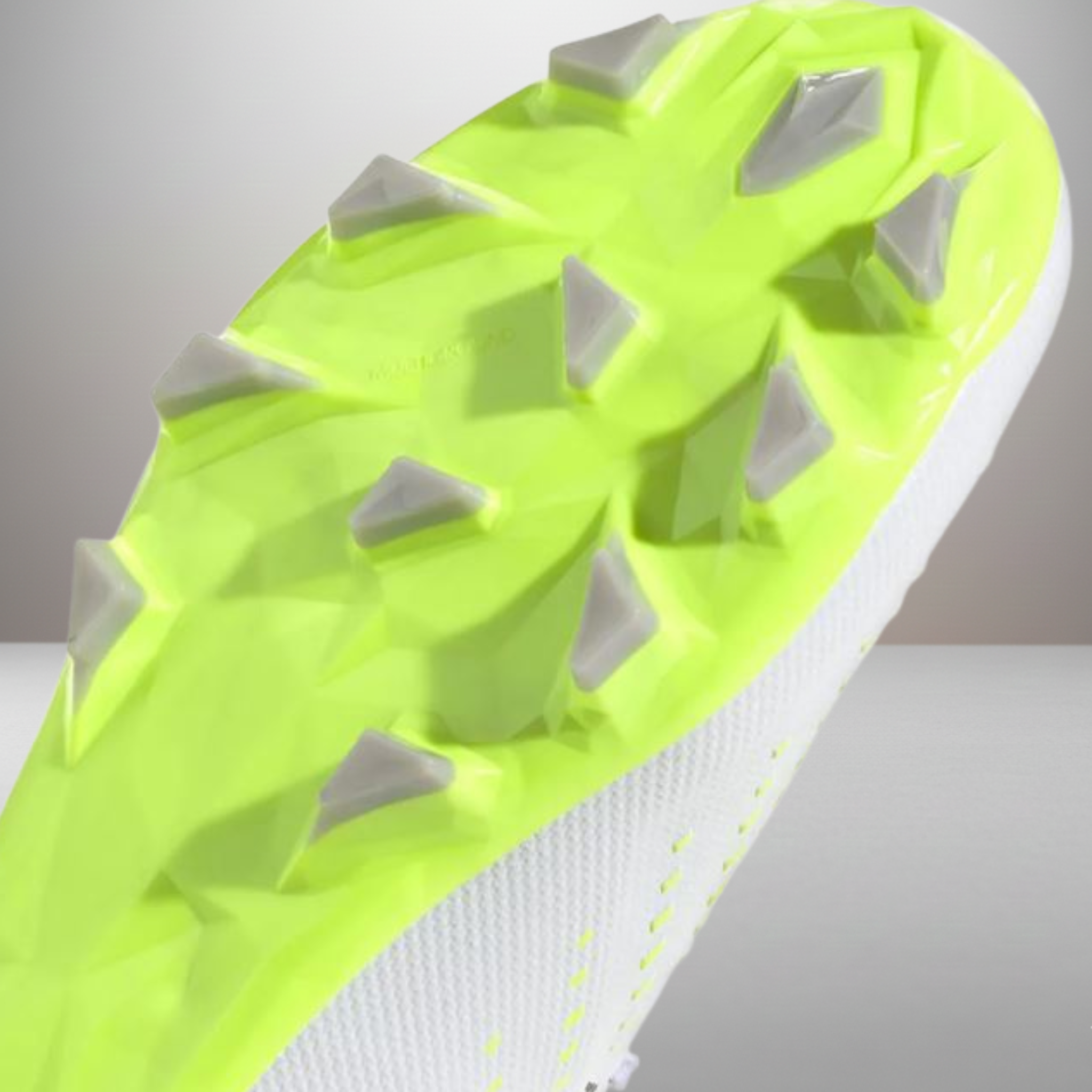 Zapatillas Adidas Predator Accuracy.3 MG blanco y verde talla 43 1/3 detalle de la suela MG ampliada