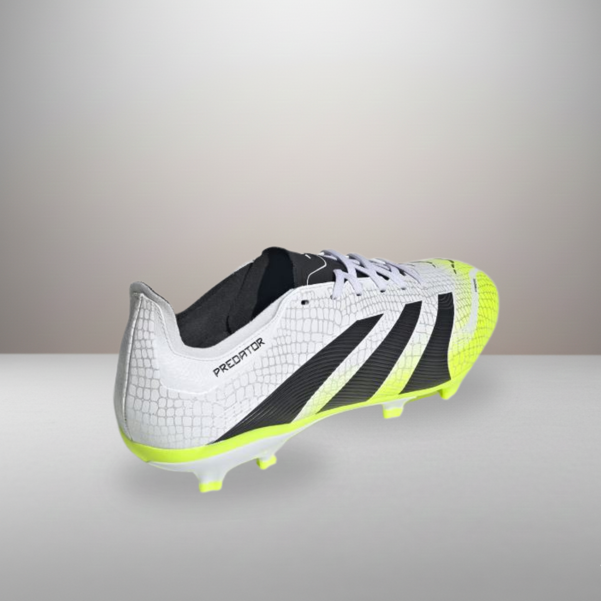 Zapatillas Adidas Predator League blanco talla 43 1/3 vista lateral exterior desde el talon