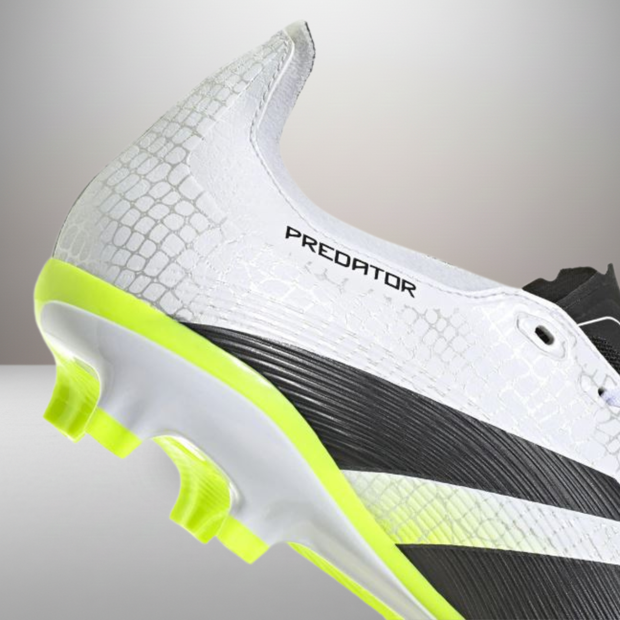 Zapatillas Adidas Predator League blanco talla 43 1/3 vista trasera del talón