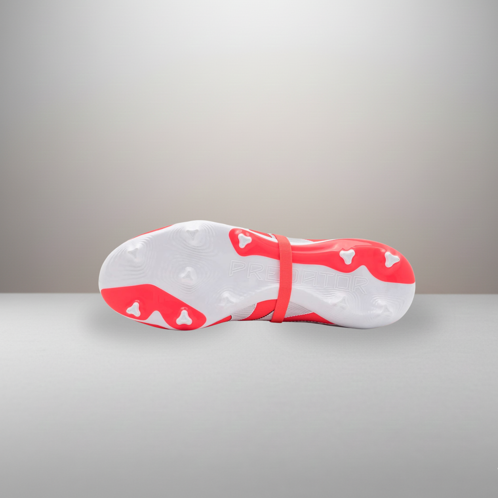 Zapatillas Adidas Predator League rojo talla 43 1/3 detalle de la suela