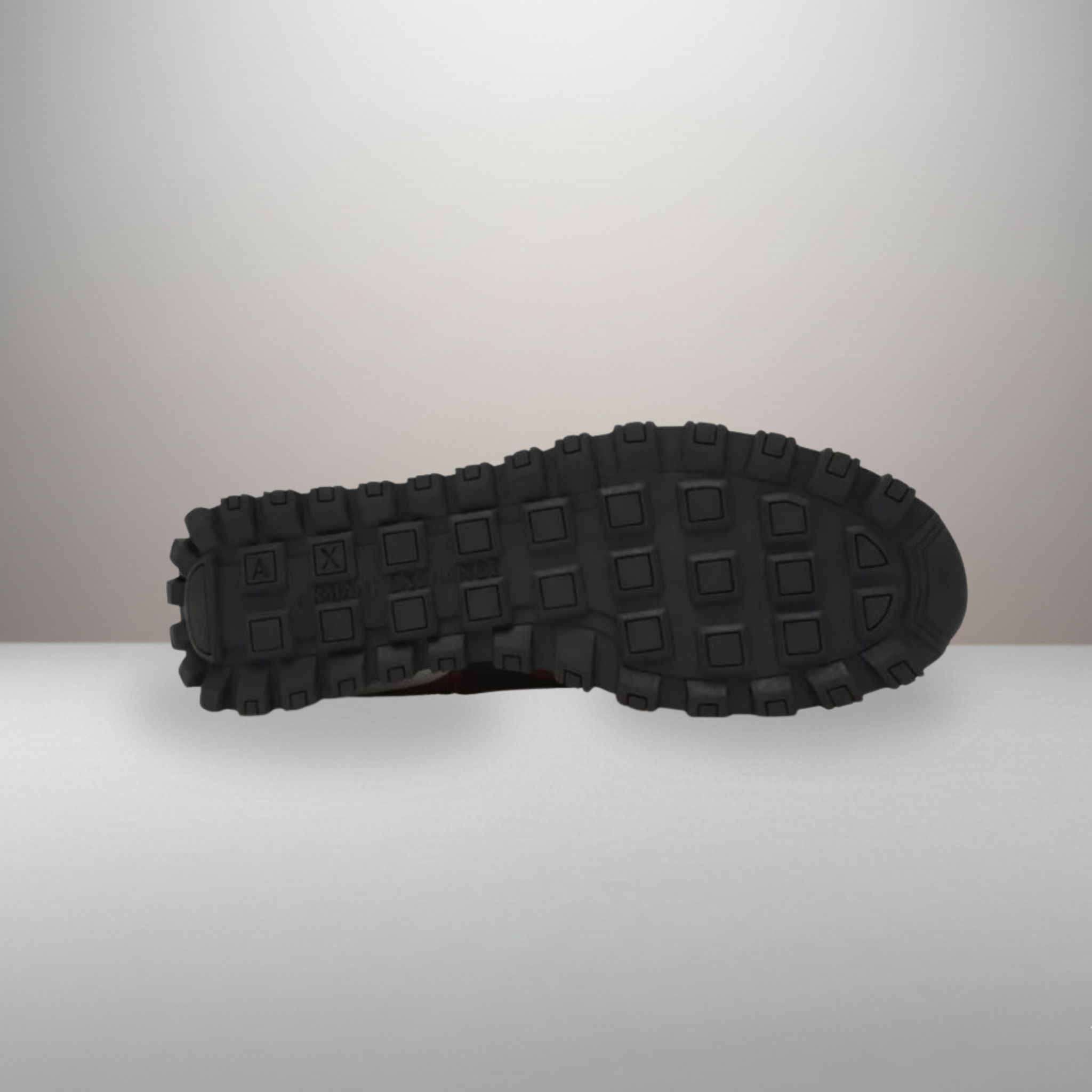 Zapatillas Armani Exchange granate talla 44 detalle de la suela de goma