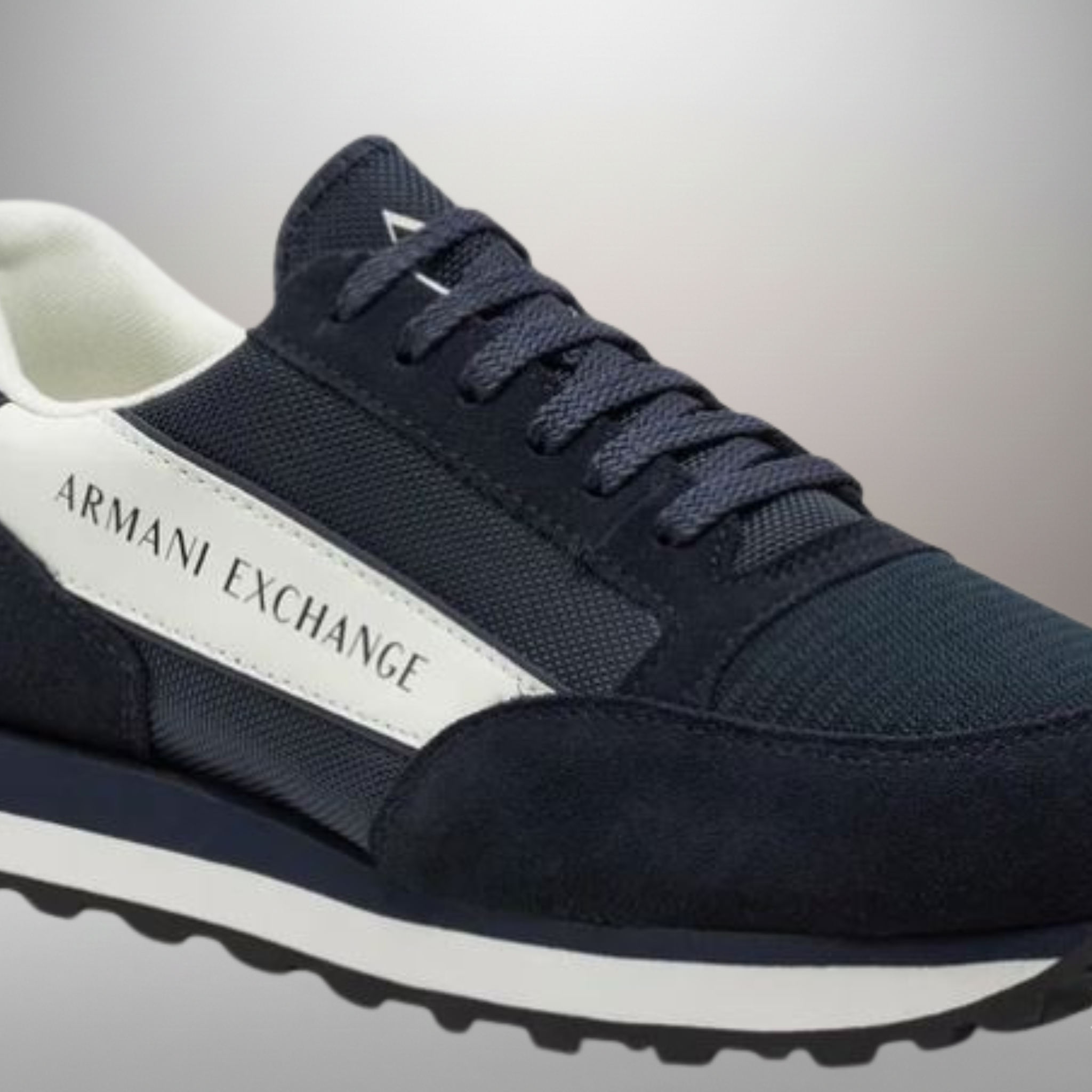 Zapatillas Armani Exchange Lace Up azul marino talla 41 detalle del logotipo y acabados en piel sintética/textil