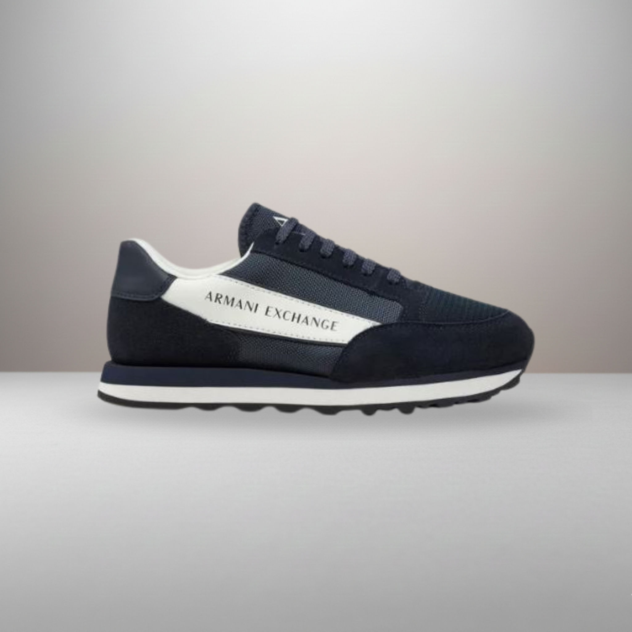 Zapatillas Armani Exchange Lace Up azul marino talla 41 vista lateral exterior con logo Armani Exchange