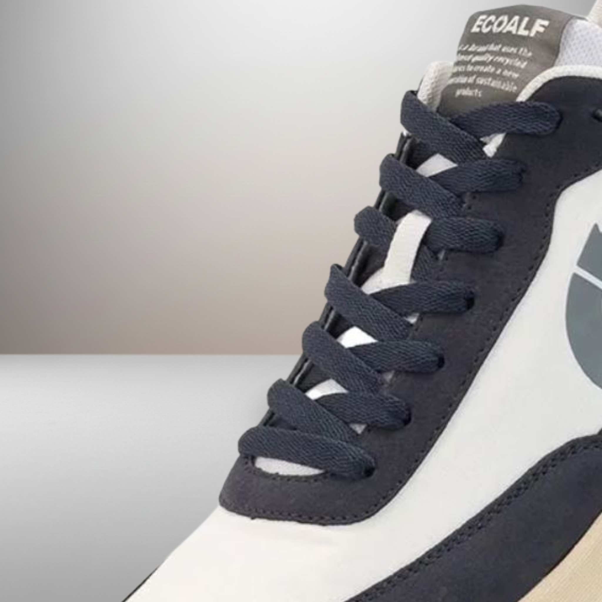 Zapatillas Ecoalf Condealf blanco/azul talla 43 detalle de las cordoneras