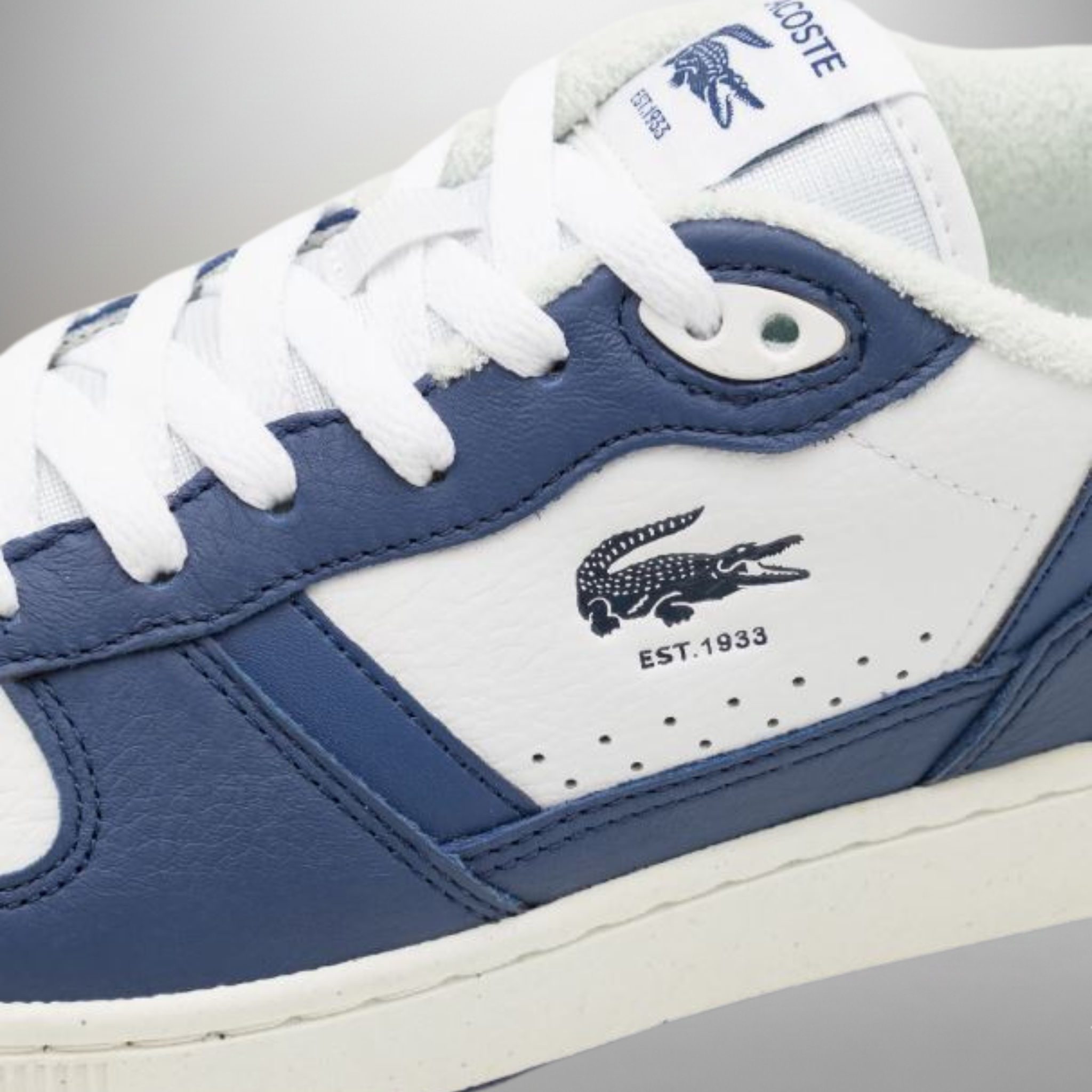 Zapatillas Lacoste T-Clip 224 azul y blanco talla 42 detalle del logo y materiales