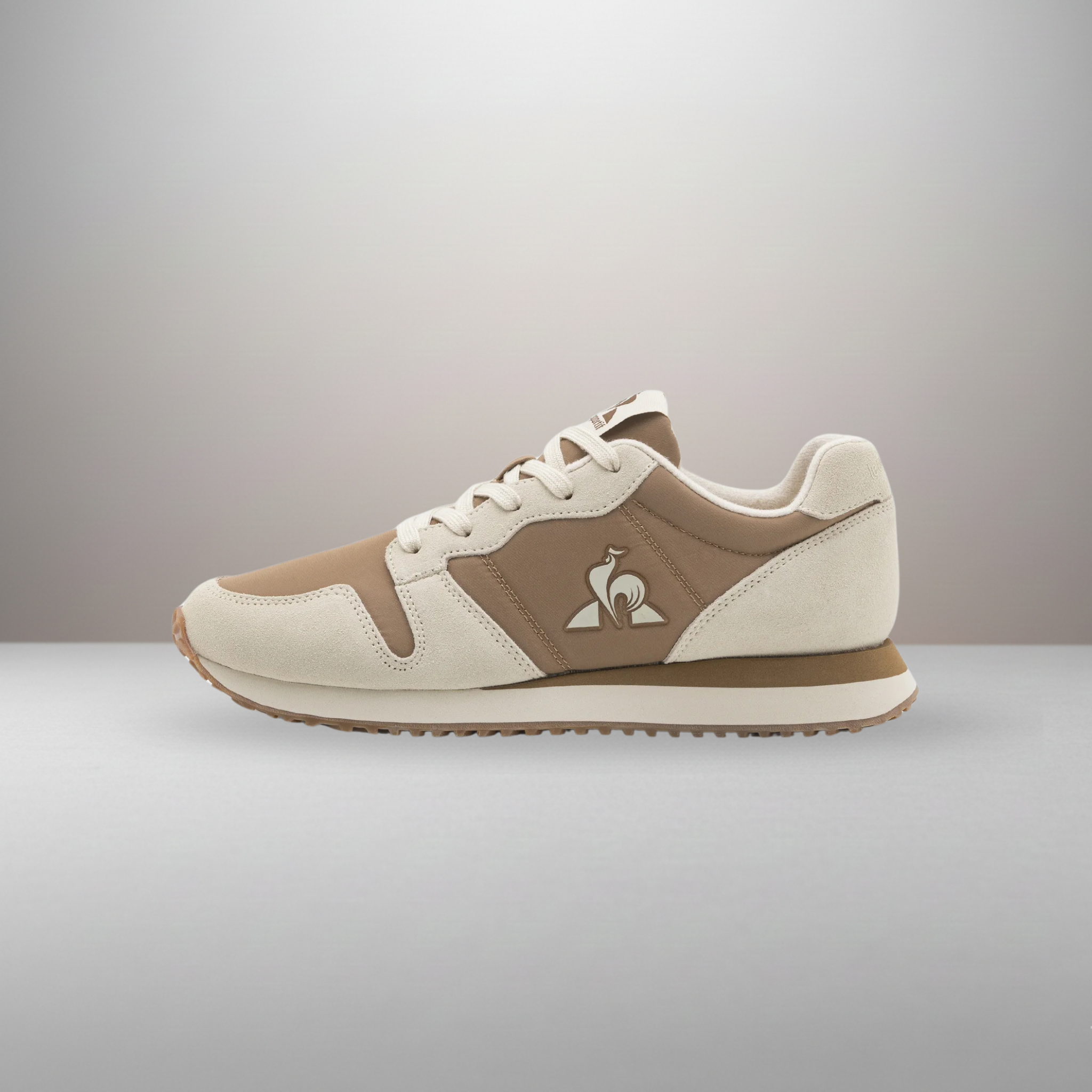 Zapatillas Le Coq Sportif Platinum 2 beige y marrón talla 42 vista lateral exterior