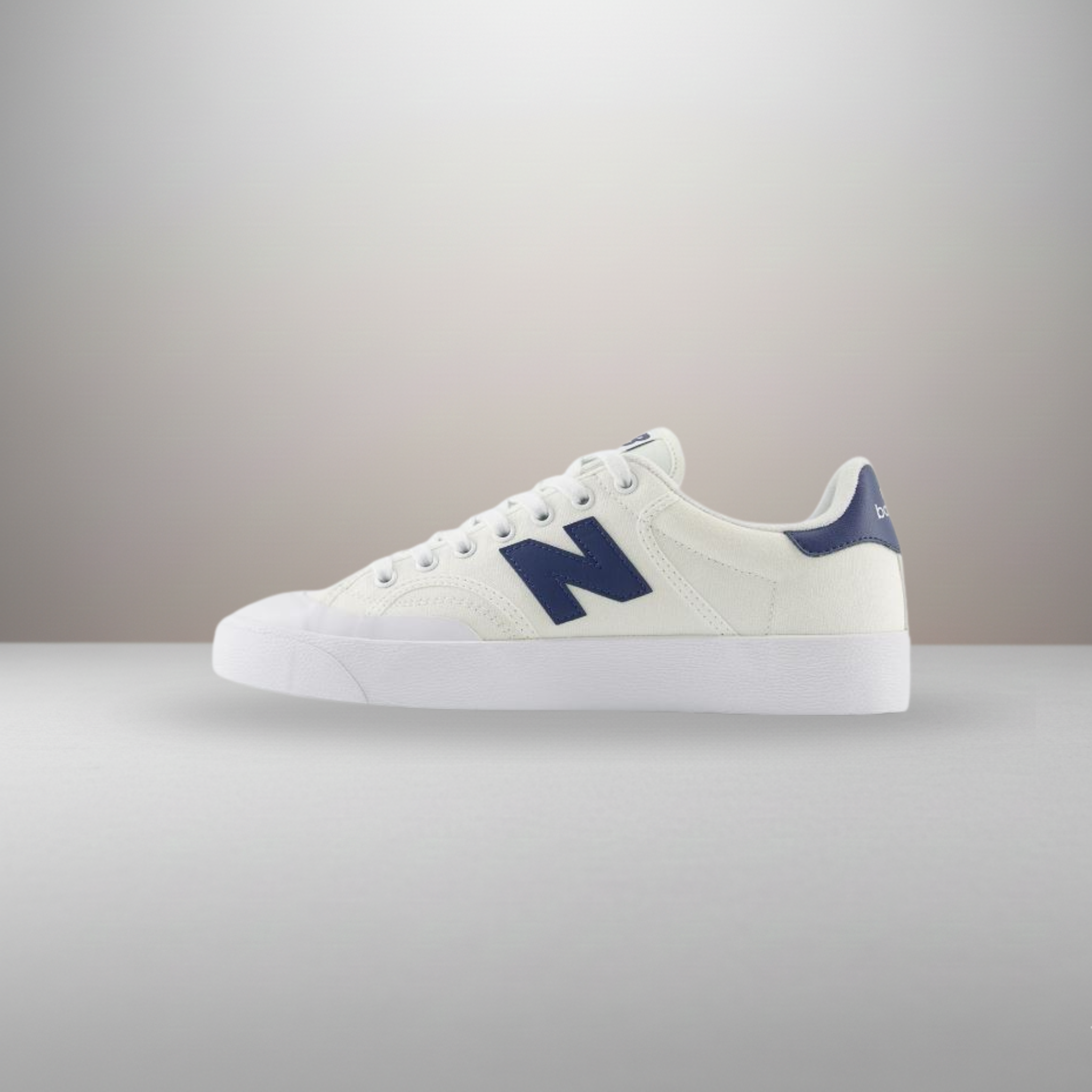 Zapatillas New Balance 100 blanco y azul talla 44.5 vista lateral interior