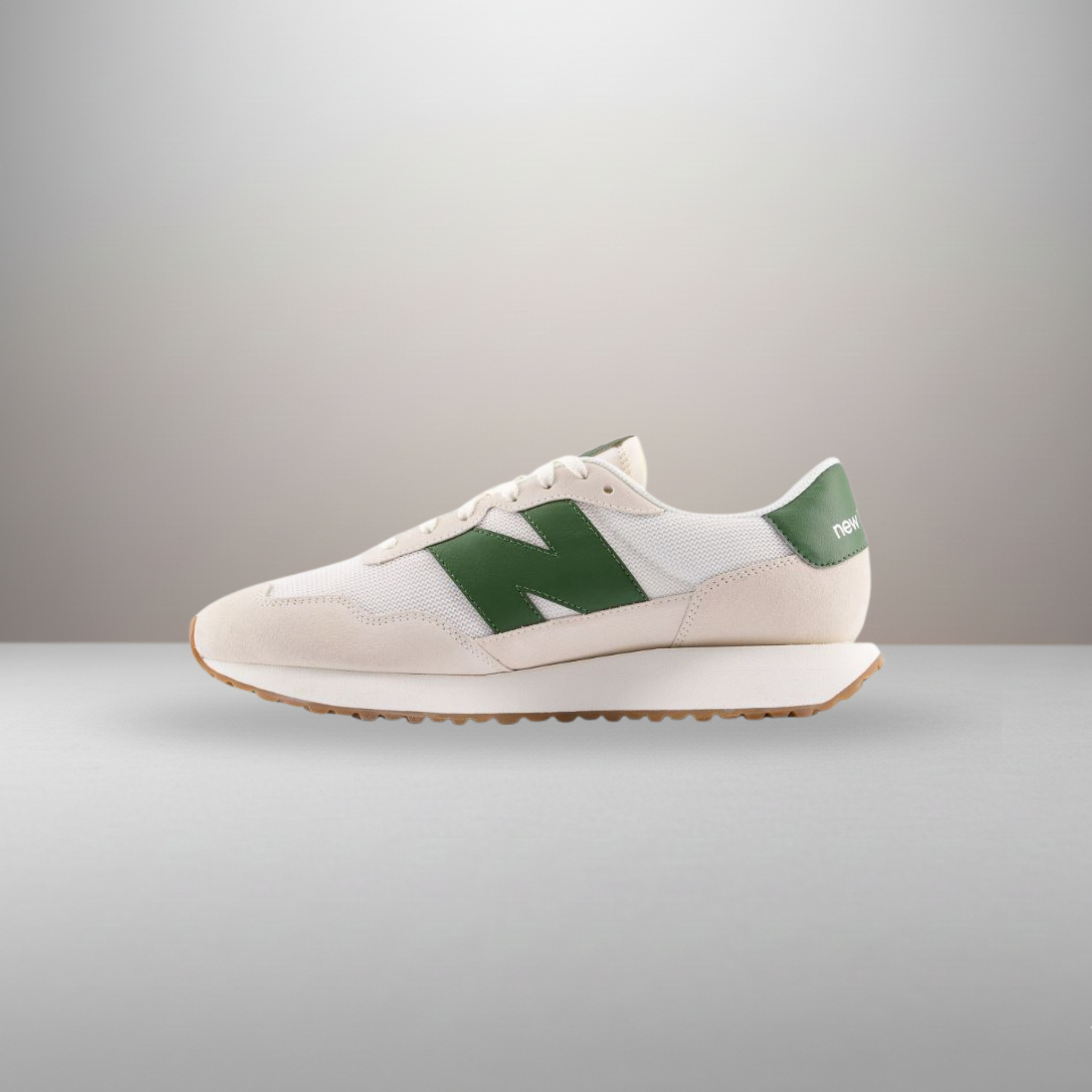Zapatillas New Balance 237 beige/verde talla 43 vista lateral interior