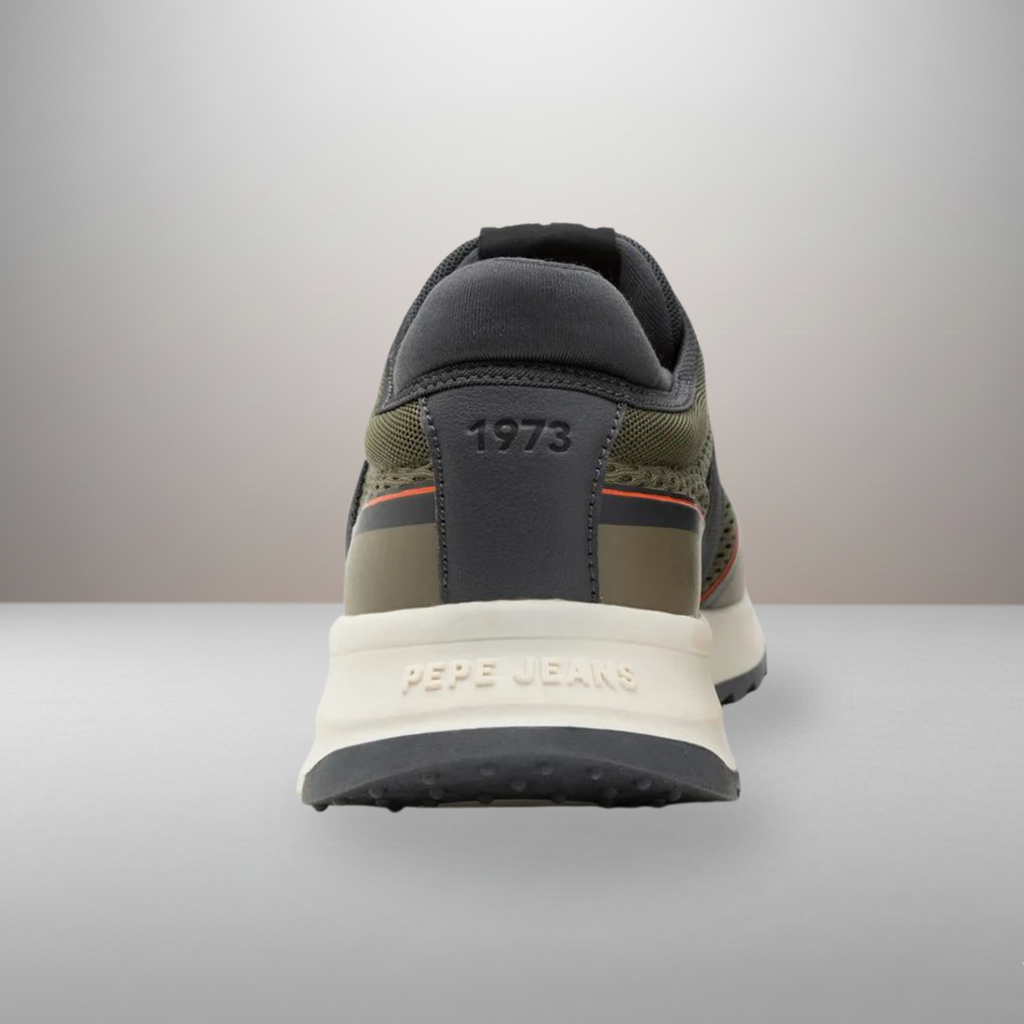 Zapatillas Pepe Jeans One caqui talla 45 vista trasera del talón