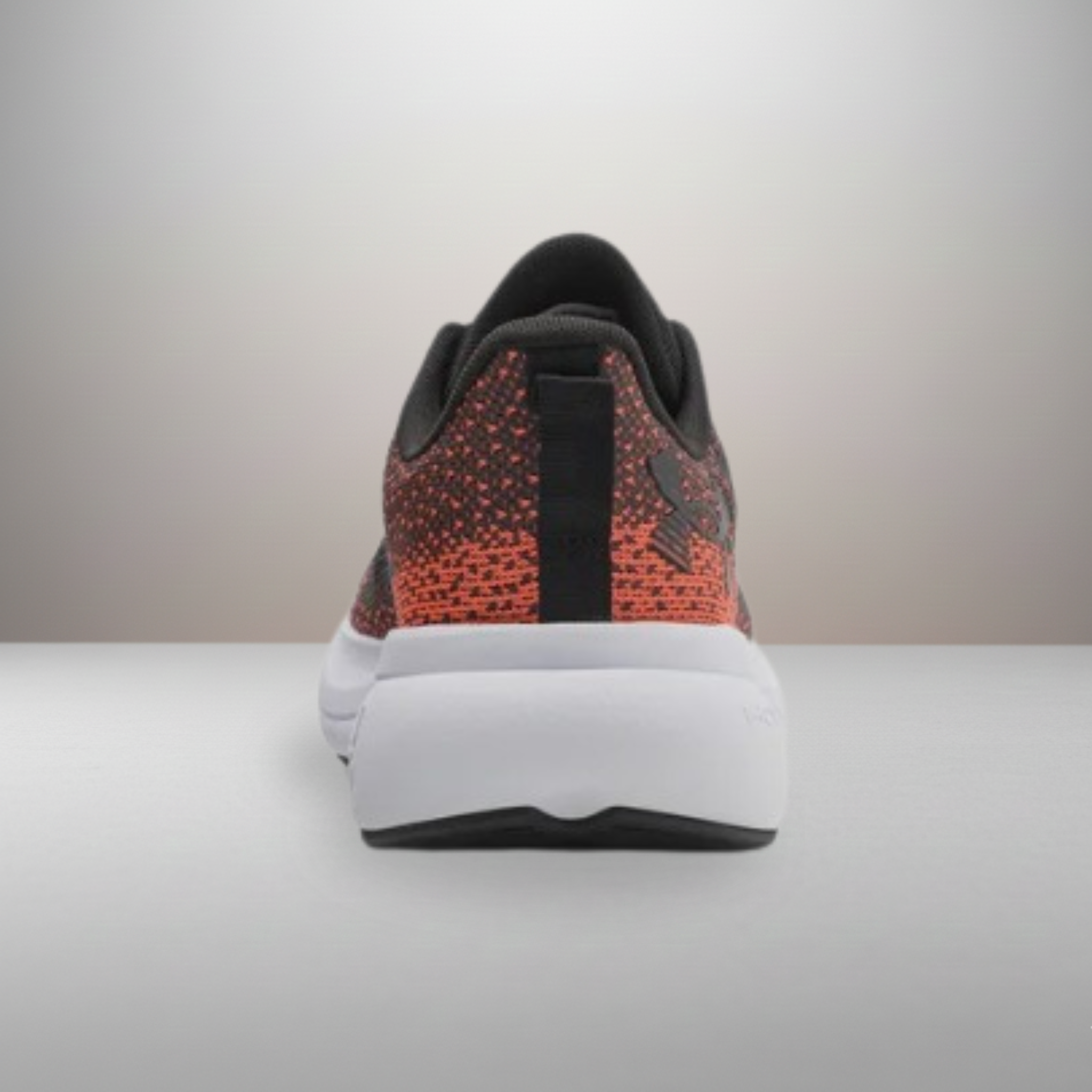 Zapatillas Under Armour Infinite talla 45 vista trasera del talón